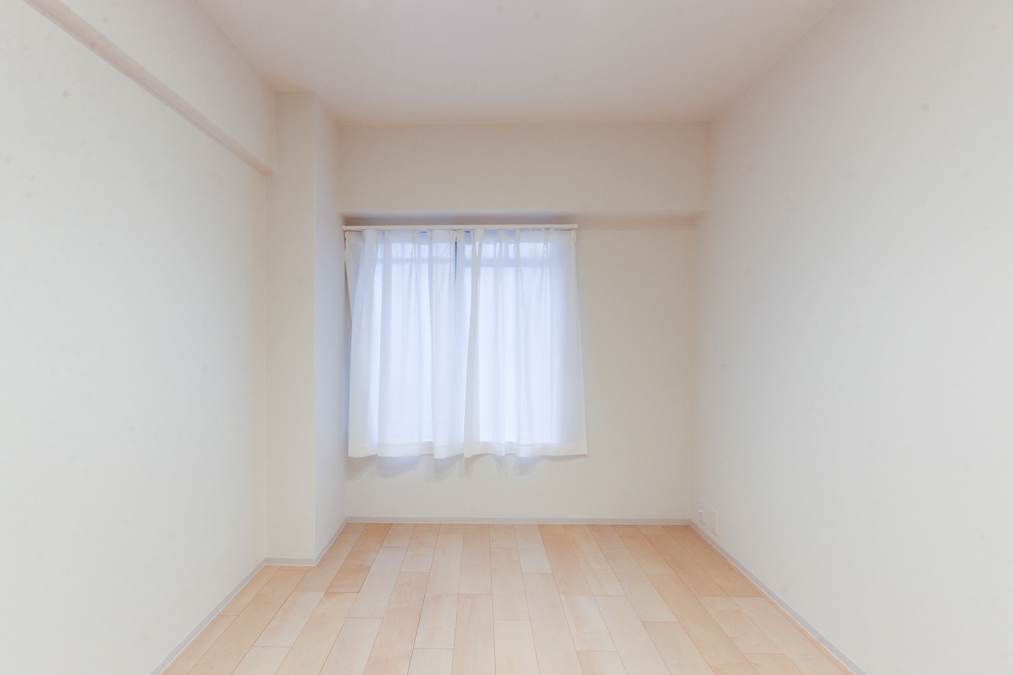 アバンテ岡山壱番館 / 洋室